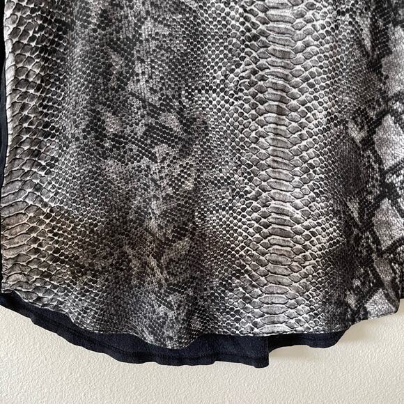 Rebecca Taylor Snake Print Black/Gray Baseball Tee (Size 10) - Picture 5 of 9